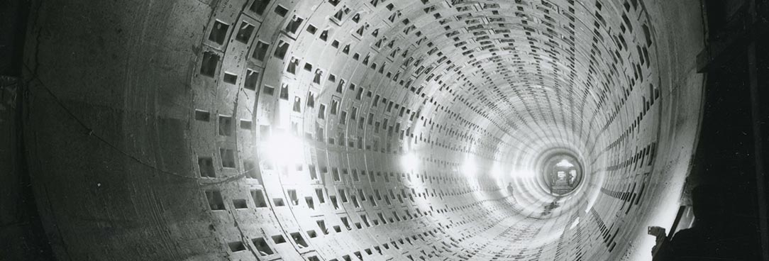 City Loop during construction VPRS 8609, P33, Unit 13, Item 78 Black and white image of city loop under construction